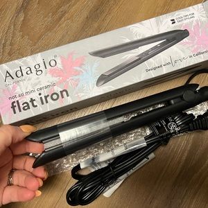 Adagio Not So Mini Ceramic Flat Iron